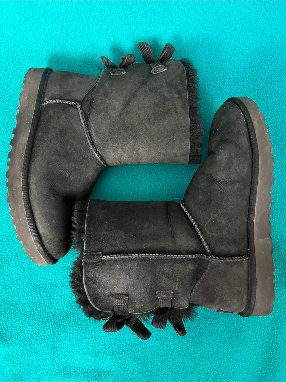 UGG Black Short Shearling Boots w Corduroy Bows Sz 10